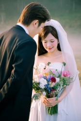 Ngắm bộ ảnh cưới đẹp như mơ của cặp 'trai tài gái sắc' Đình Tú - Ngọc Huyền