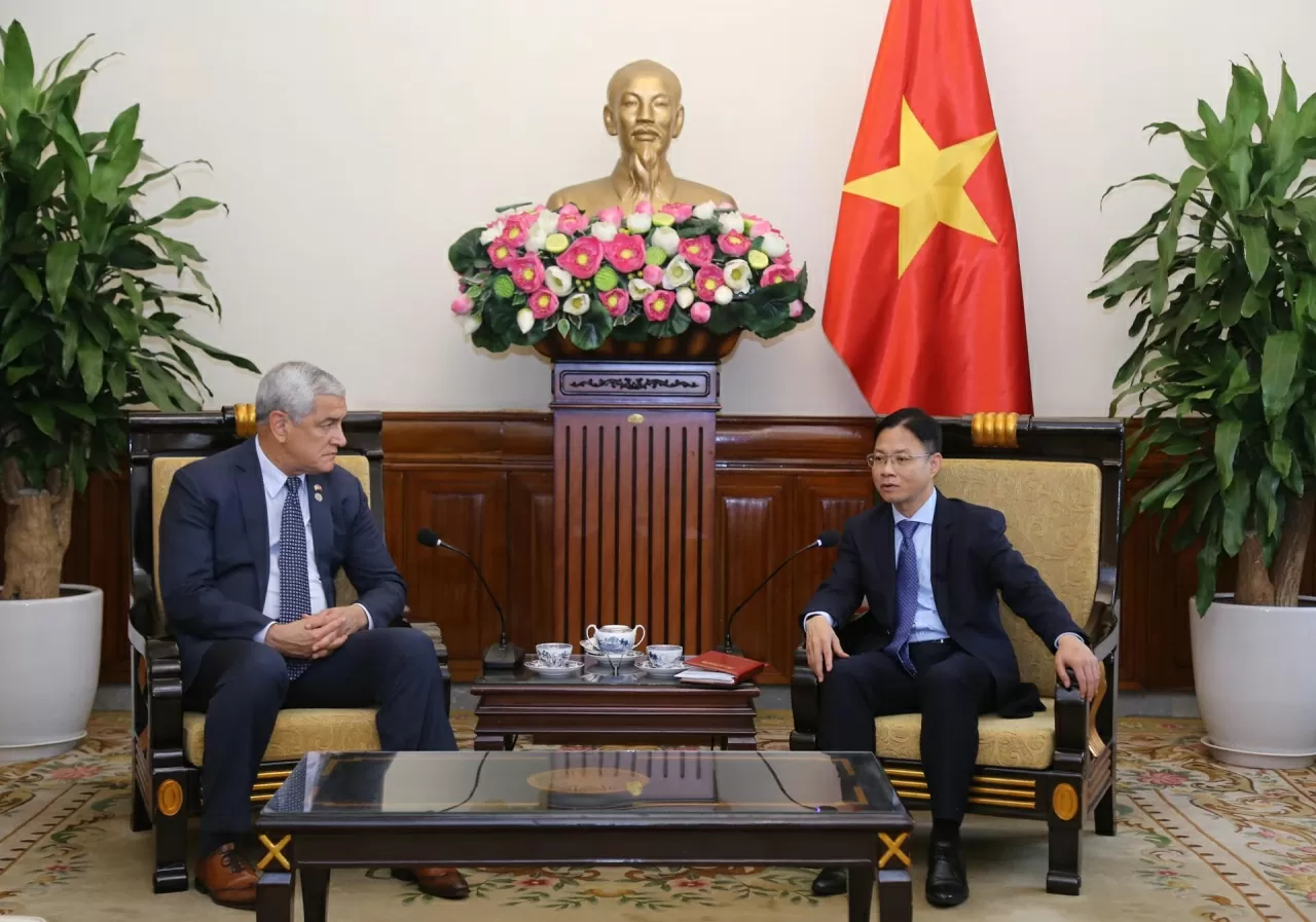 Thứ trưởng Ngô Lê Văn khẳng định Việt Nam tạo điều kiện thuận lợi nhất cho phía Hoa Kỳ triển khai hoạt động MIA. (Ảnh: Thành Long) Thứ trưởng Ngô Lê Văn khẳng định Việt Nam tạo điều kiện thuận lợi nhất cho phía Hoa Kỳ triển khai hoạt động MIA. (Ảnh: Thành Long)