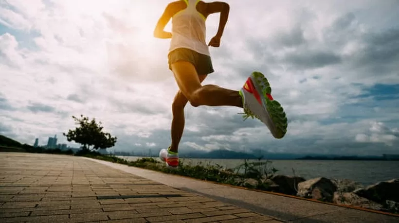Mỗi ngày chạy 5km, cơ thể sẽ thay đổi thế nào?. (Ảnh: iStock)