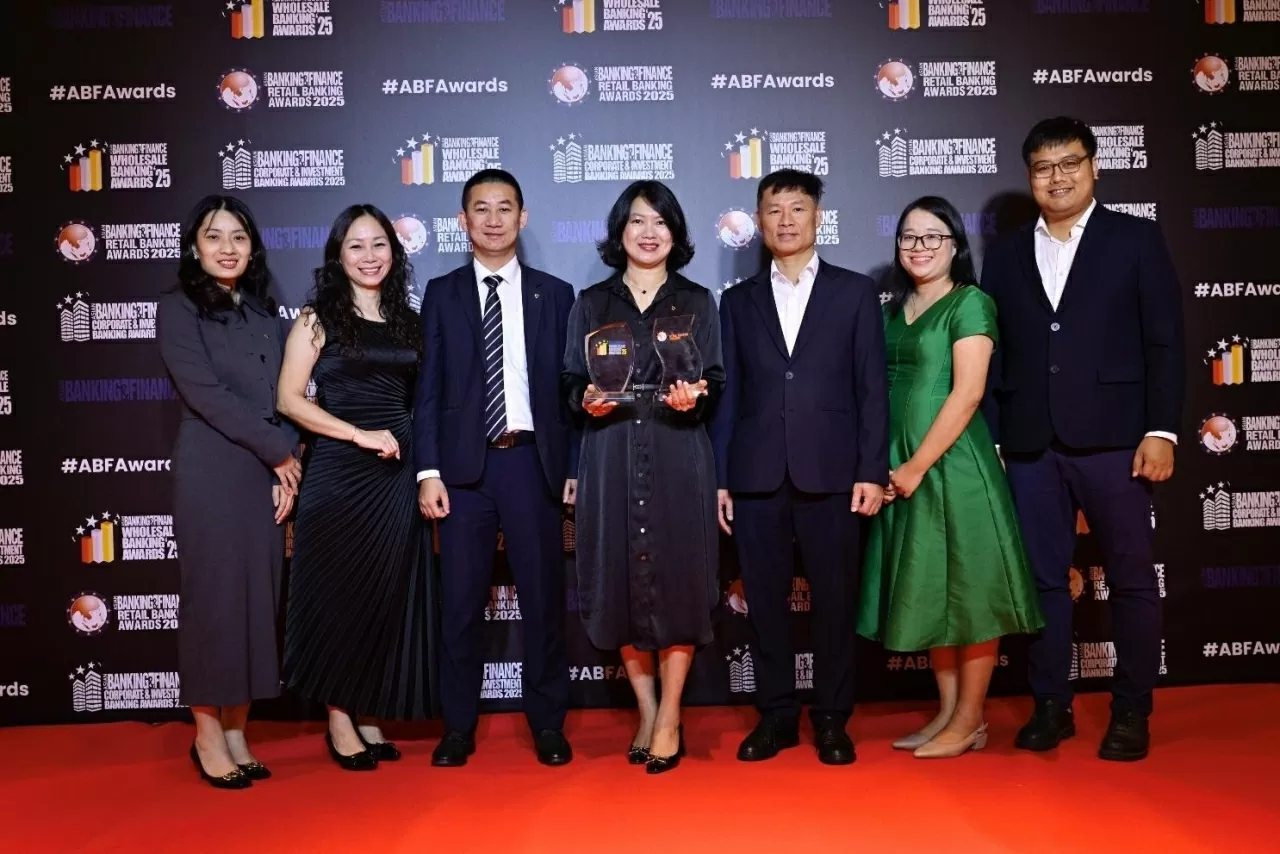 Vietcombank nhận cú đúp giải thưởng Quản trị rủi ro Asian Banking and Finance Awards 2025