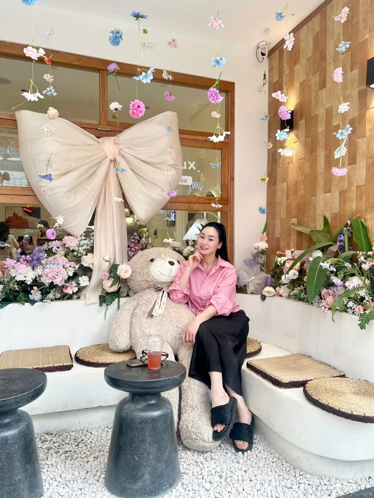 Sắc vóc trẻ trung của nghệ sĩ Quách Thu Phương