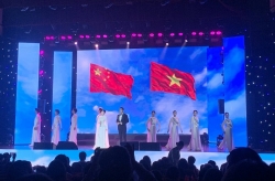 Hoà chung khúc ca tình hữu nghị Việt Nam-Trung Quốc