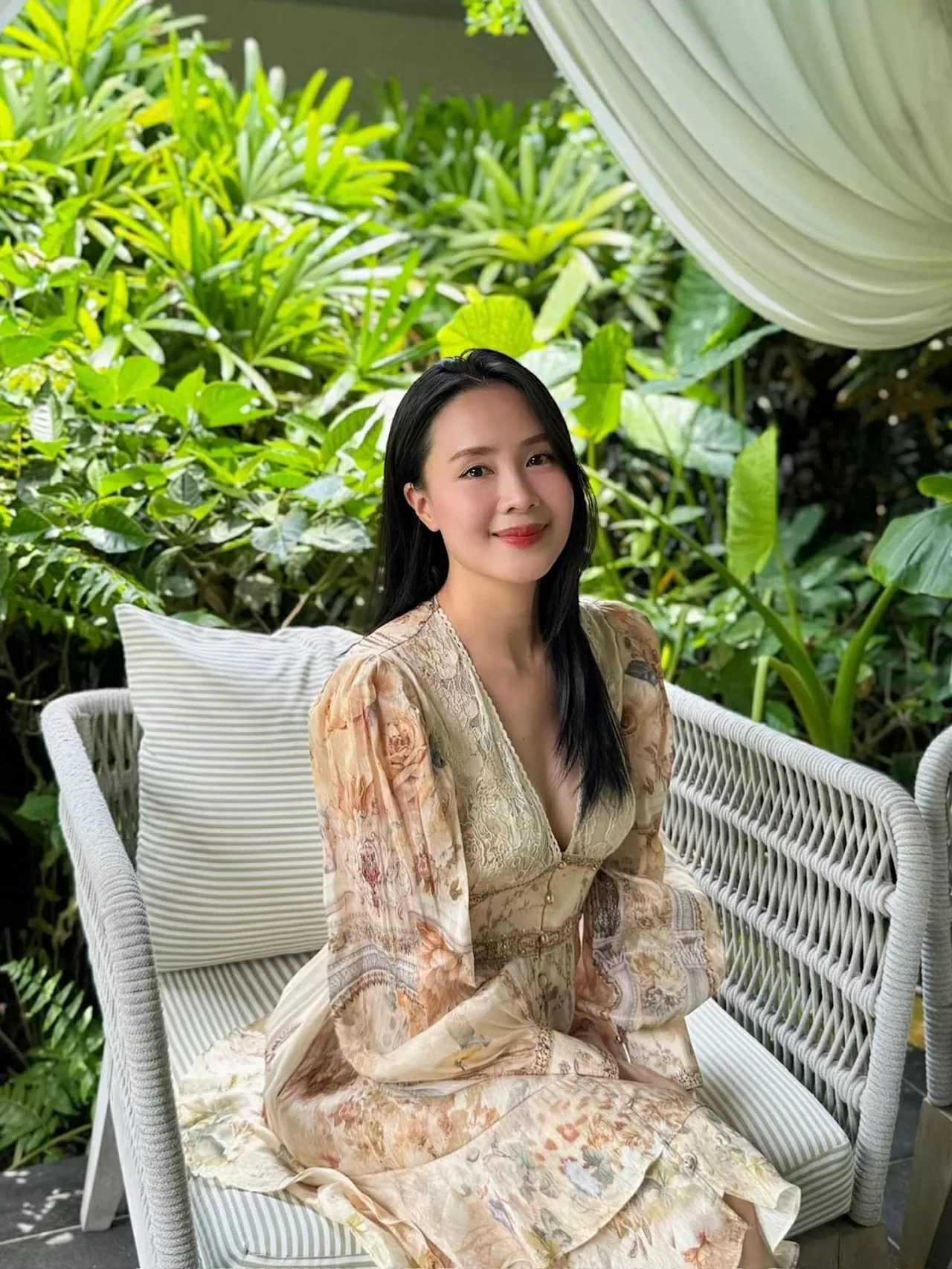 Diễn viên Hồng Diễm Diễn viên Hồng Diễm