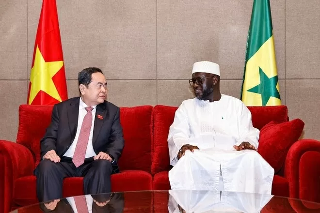 National Assembly Chairman Tran Thanh Man arrives in Dakar for official visit to Senegal