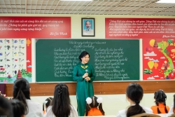 Phu nhân Tổng Bí thư Tô Lâm thăm lớp học tiếng Việt tại Nga
