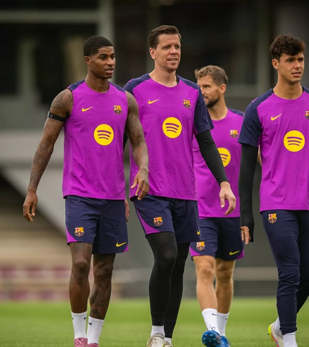 Rashford gây ấn tượng ngay buổi tập đầu tiên ở Barcelona