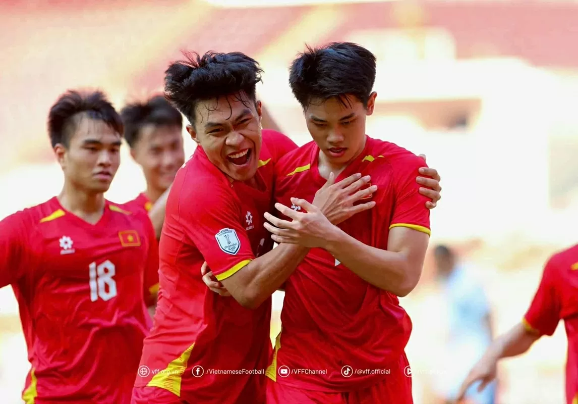 Thắng ngược dòng, U23 Việt Nam đoạt vé vào chung kết giải Đông Nam Á 2025 Thắng ngược dòng, U23 Việt Nam đoạt vé vào chung kết giải Đông Nam Á 2025