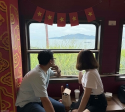 Chuyến tàu di sản Đà Nẵng - Huế: Hành trình ngược thời gian đến miền đất cố đô
