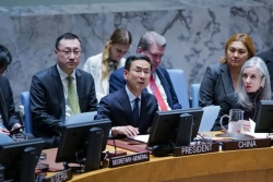Xung đột Ukraine: Mỹ-Trung 'đấu khẩu', Kiev gia hạn tình trạng thiết quân luật