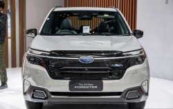 Cận cảnh Subaru Forester 2025 vừa trình làng tại Indonesia, giá gần 1,2 tỷ đồng