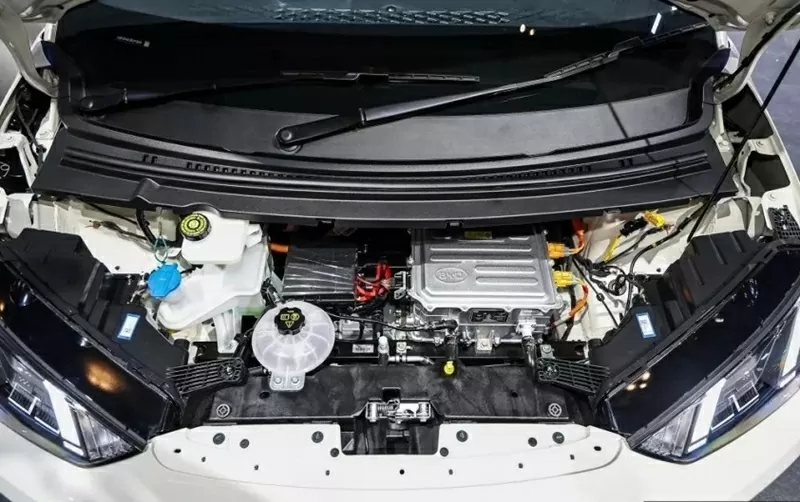 BYD Atto 1 có khả năng tăng tốc từ 0-50 km/h trong 4,9 giây và đạt vận tốc tối đa 130 km/h BYD Atto 1 có khả năng tăng tốc từ 0-50 km/h trong 4,9 giây và đạt vận tốc tối đa 130 km/h