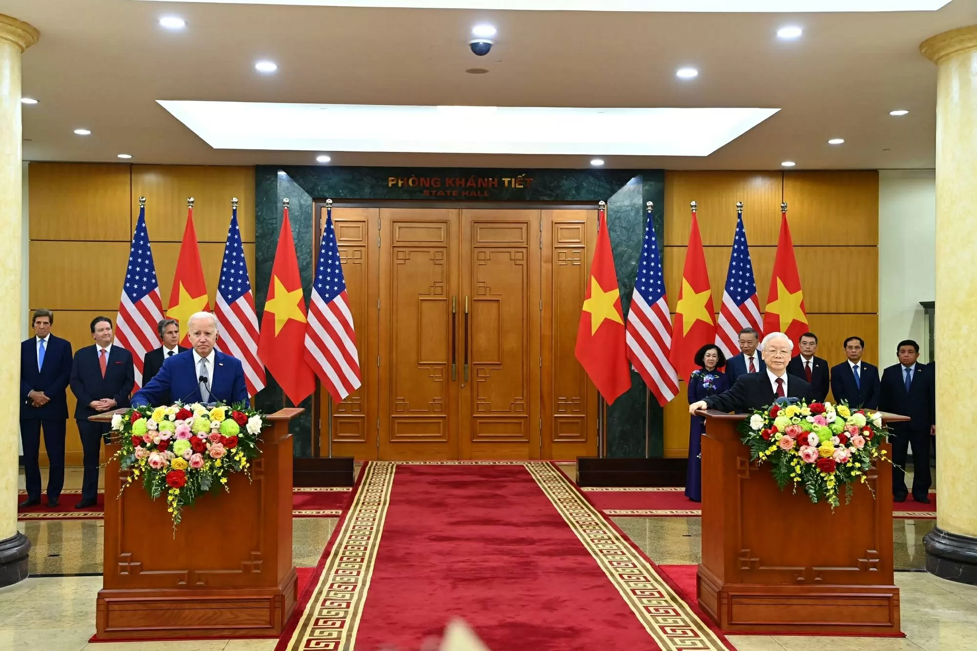 Tổng Bí thư Nguyễn Phú Trọng và Tổng thống Mỹ Joe Biden tại buổi phát biểu với báo chí ngay sau hội đàm, chiều 10/9 (Ảnh: Trọng Hải). Tổng Bí thư Nguyễn Phú Trọng và Tổng thống Mỹ Joe Biden tại buổi phát biểu với báo chí ngay sau hội đàm, chiều 10/9 (Ảnh: Trọng Hải).