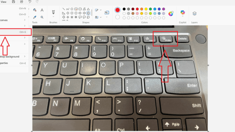 Để lưu ảnh, chọn File.