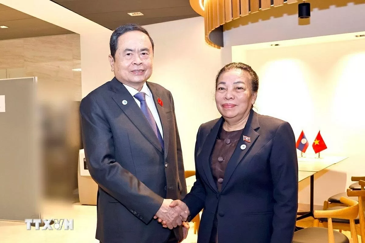 Chủ tịch Quốc hội Trần Thanh Mẫn gặp Phó Chủ tịch Quốc hội Lào Chủ tịch Quốc hội Trần Thanh Mẫn gặp Phó Chủ tịch Quốc hội Lào