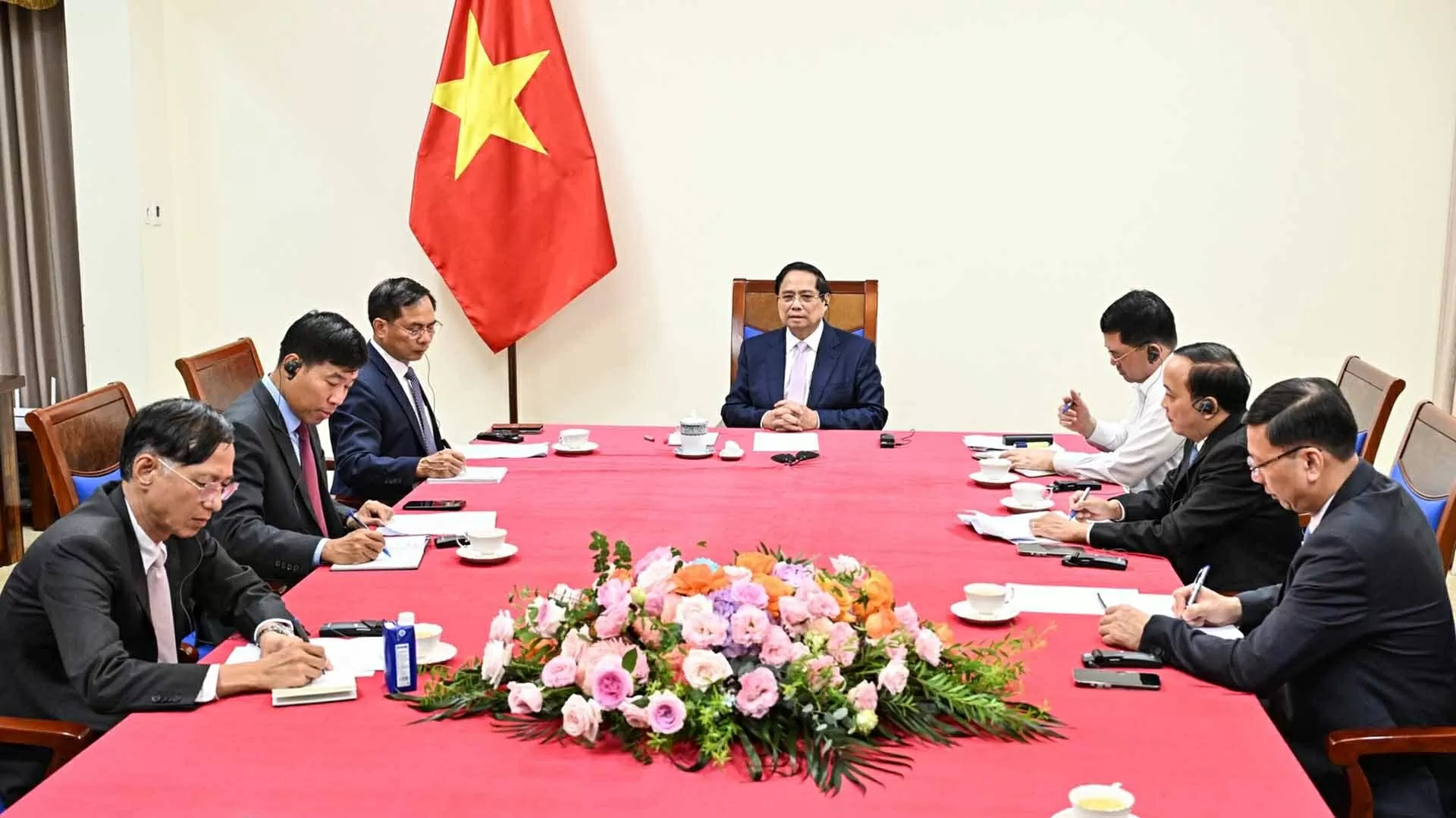 Thủ tướng Phạm Minh Chính điện đàm với Thủ tướng Malaysia Anwar Ibrahim Thủ tướng Phạm Minh Chính điện đàm với Thủ tướng Malaysia Anwar Ibrahim