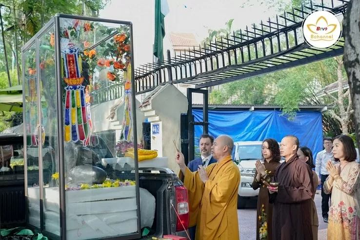 Chính phủ Pakistan trao tặng phẩm quý cho Giáo hội Phật giáo Việt Nam