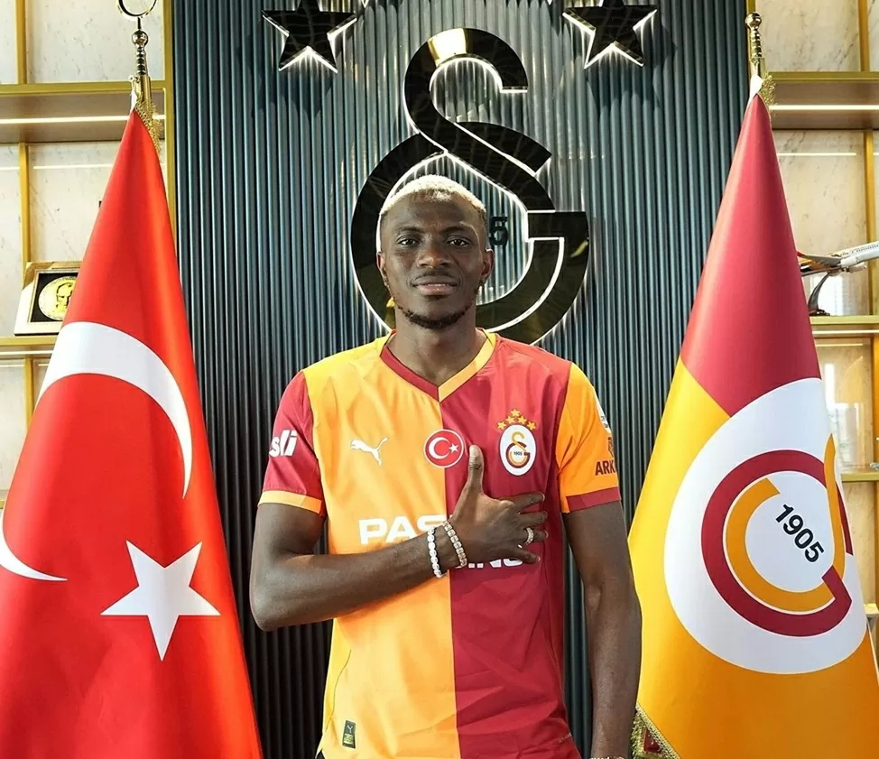 CHÍNH THỨC: Victor Osimhen rời Napoli với mức giá kỷ lục CHÍNH THỨC: Victor Osimhen rời Napoli với mức giá kỷ lục