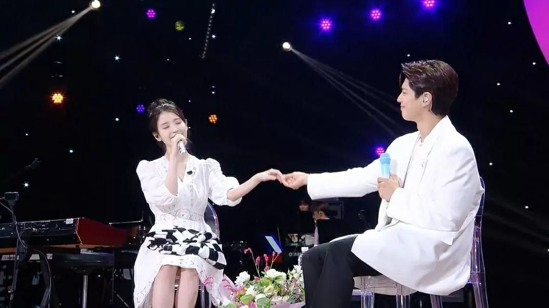 Park Bo-gum khép lại chương trình ‘Cantabile’ đầy cảm xúc với sự xuất hiện bất ngờ của IU