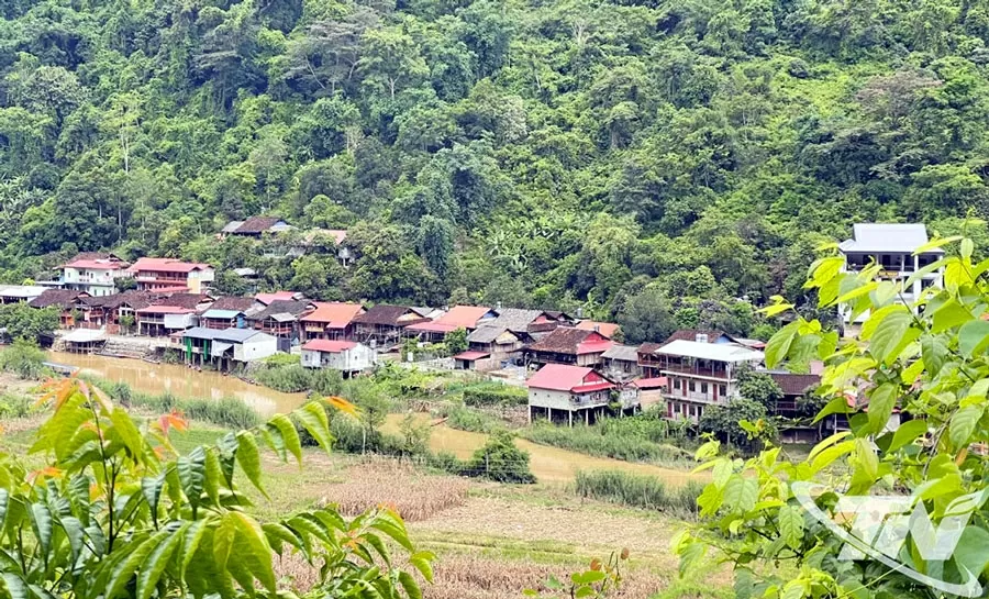 Một góc thôn Pác Ngòi, xã Ba Bể, tỉnh Thái Nguyên. (Nguồn: Báo Thái Nguyên) Một góc thôn Pác Ngòi, xã Ba Bể, tỉnh Thái Nguyên. (Nguồn: Báo Thái Nguyên)