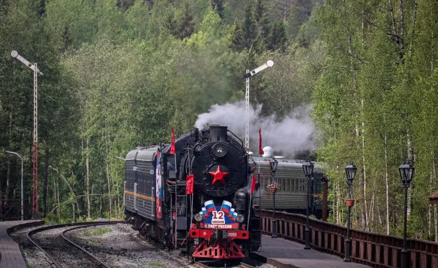 (Nguồn: Russian Trail)