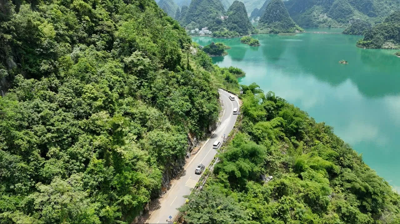 Du lịch Du lịch