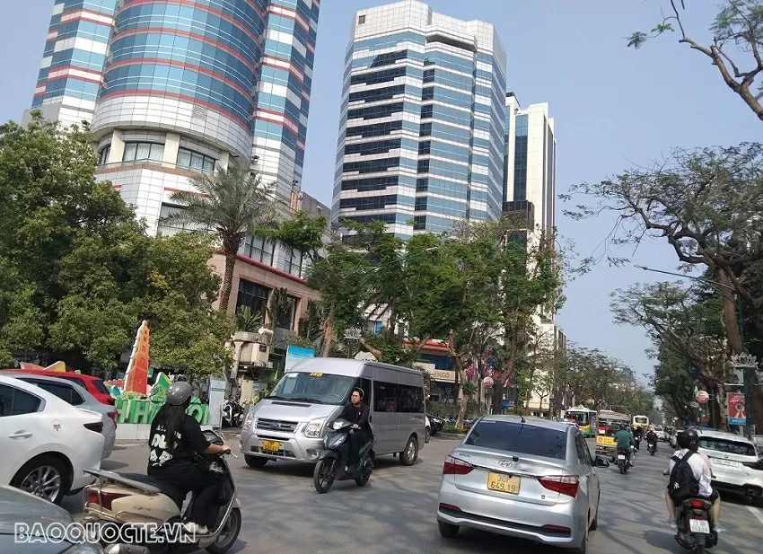 Hà Nội: Phường Cửa Nam bác tin đồn cấm xe chạy xăng trên địa bàn