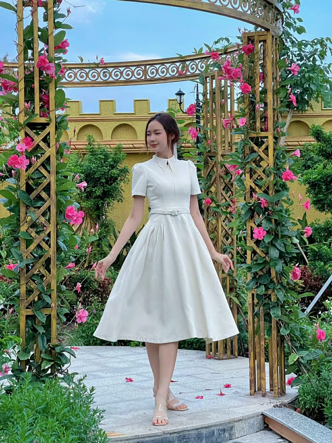 Nhan sắc đời thường dịu dàng của Hoa hậu Bảo Ngọc