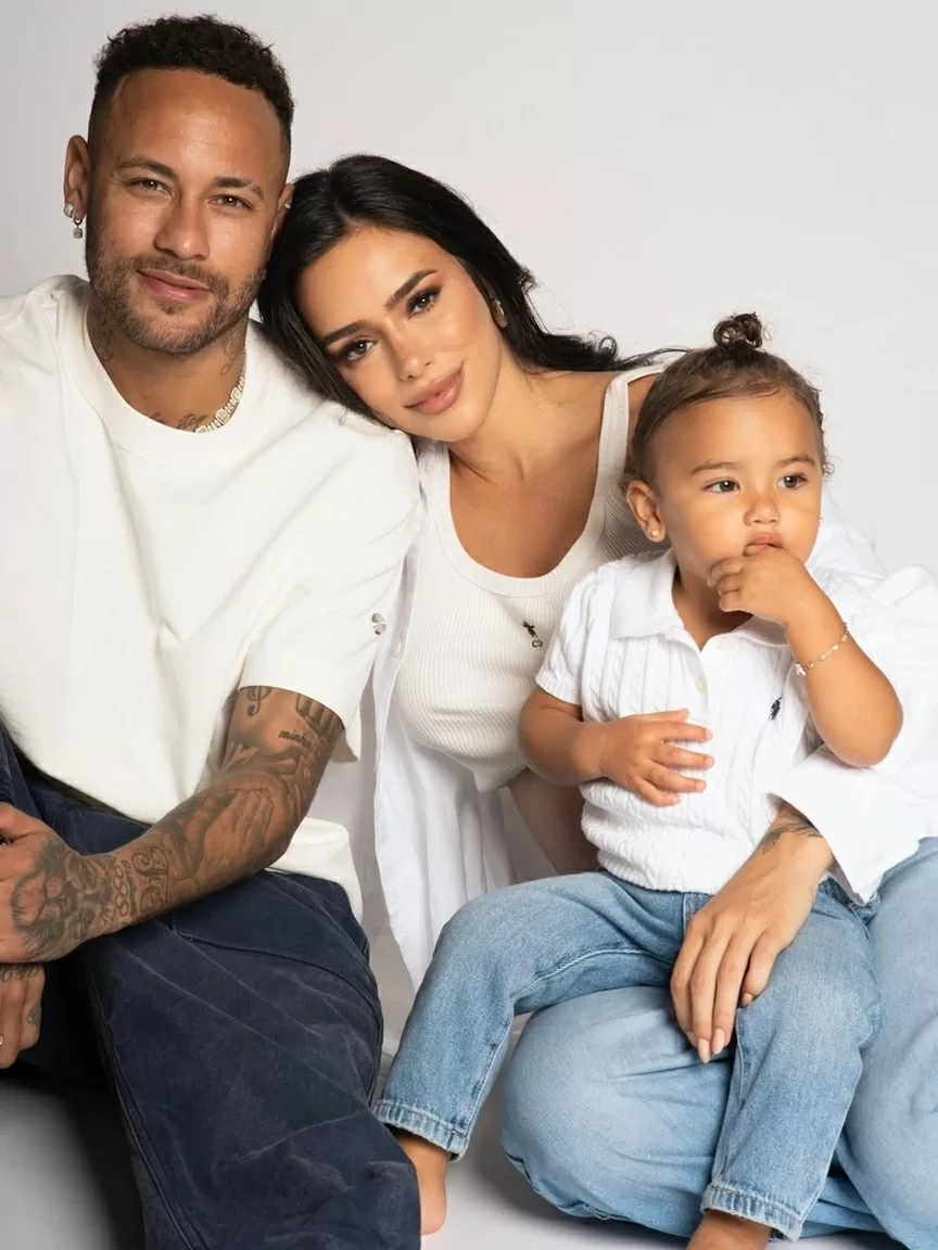 Neymar và những khoảnh khắc đáng yêu cùng gia đình nhỏ Neymar và những khoảnh khắc đáng yêu cùng gia đình nhỏ