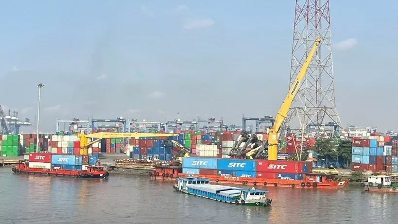 Vietnam gains trade surplus of 10.18 billion USD in the first seven months of 2025