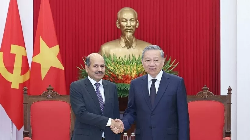 Party General Secretary To Lam receives Indian Ambassador to Vietnam Sandeep Arya
