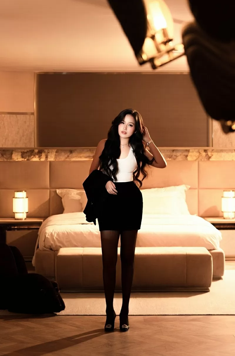 Mai Phương Thuý chụp ảnh rạng ngời đón tuổi 37, kỷ niệm 19 năm đăng quang Hoa hậu Việt Nam Mai Phương Thuý chụp ảnh rạng ngời đón tuổi 37, kỷ niệm 19 năm đăng quang Hoa hậu Việt Nam