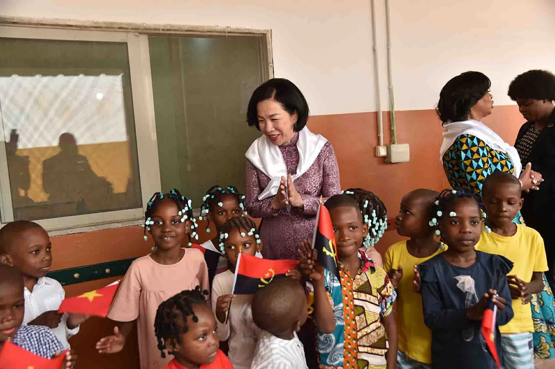 Phu nhân Chủ tịch nước thăm Trung tâm bảo trợ xã hội Remar Angola, lan tỏa thông điệp nhân văn và tình hữu nghị Việt Nam-Angola Phu nhân Chủ tịch nước thăm Trung tâm bảo trợ xã hội Remar Angola, lan tỏa thông điệp nhân văn và tình hữu nghị Việt Nam-Angola