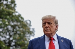 Tổng thống Trump nói không cần điều kiện gặp gỡ giữa hai nhà lãnh đạo Nga-Ukraine, 'bóng' đang thuộc về Moscow, Washington im lặng về hạn chót 8/8