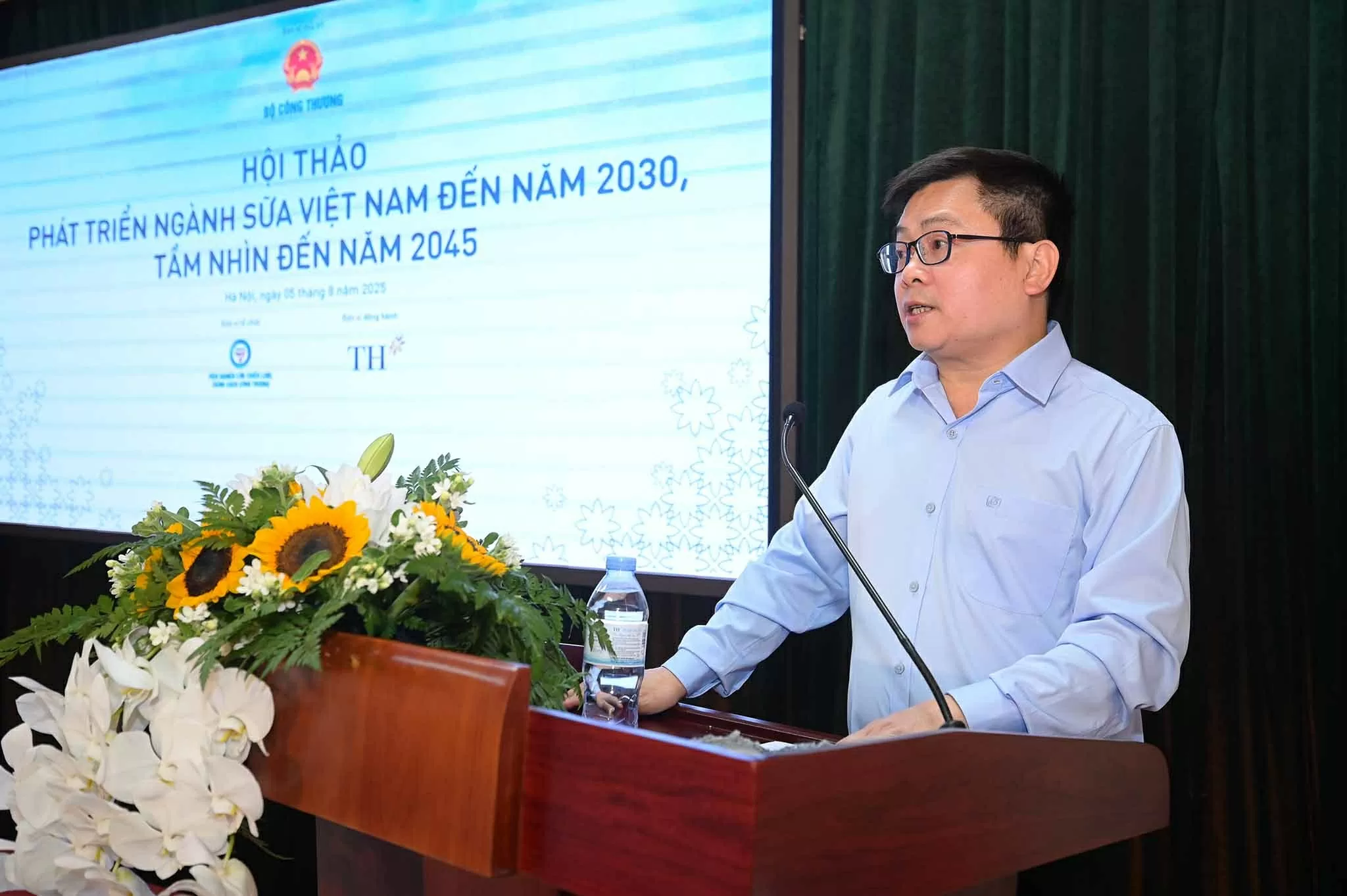 Ngành sữa Việt Nam hướng 2030: Giảm phụ thuộc nhập khẩu, tăng mạnh sữa tươi nội địa