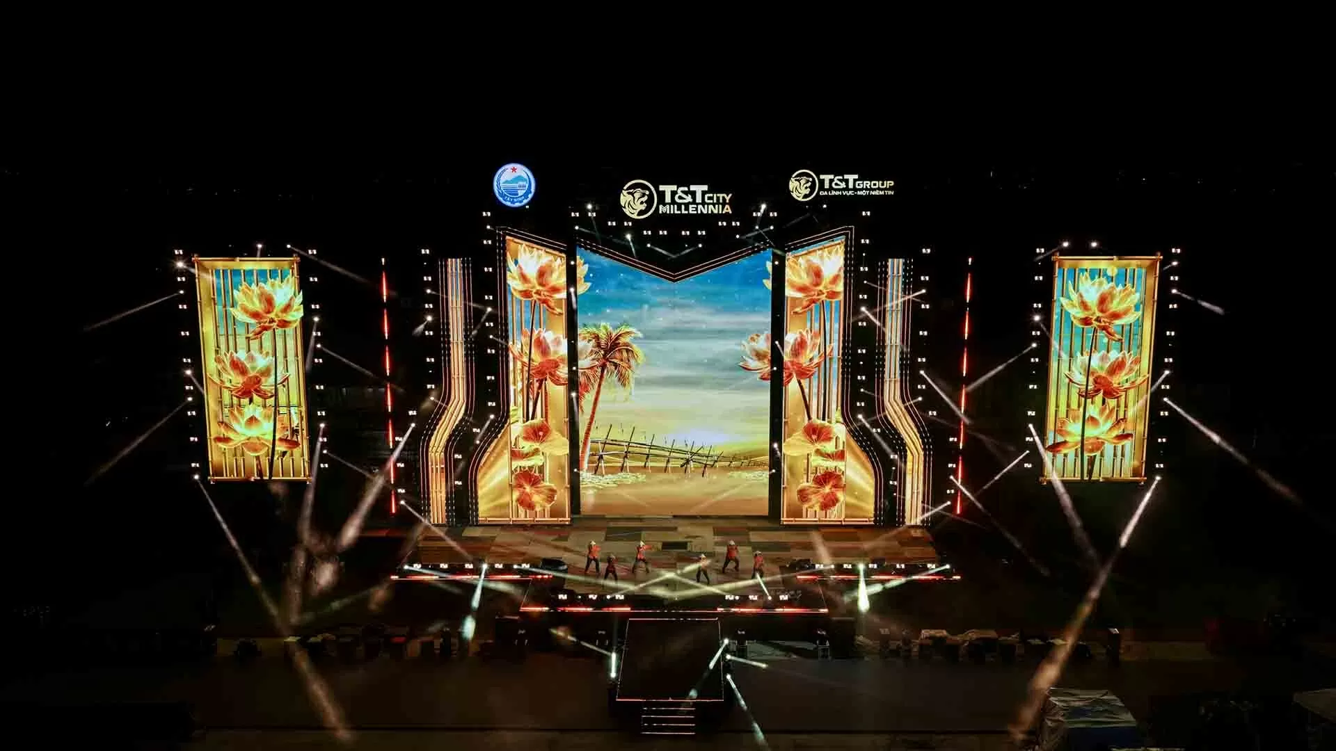 Thành phố Thiên niên kỷ T&T City Millennia bừng sáng trước đại nhạc hội