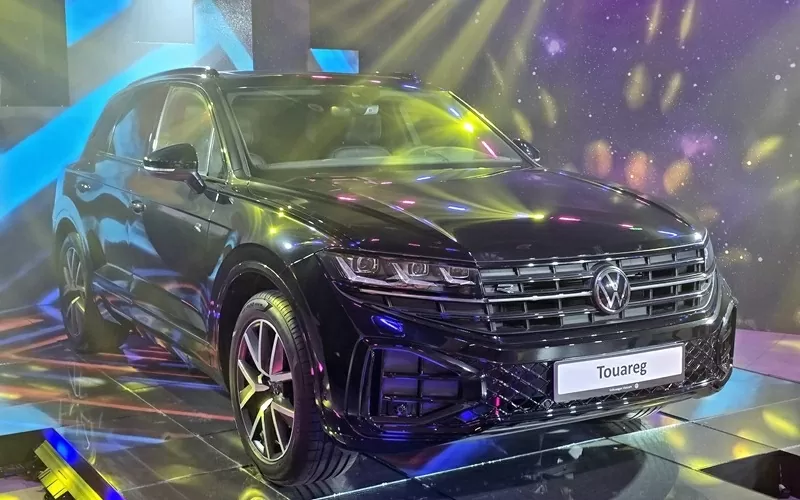 Cận cảnh mẫu Volkswagen Touareg 2025 bản nâng cấp mới ra mắt tại Việt Nam