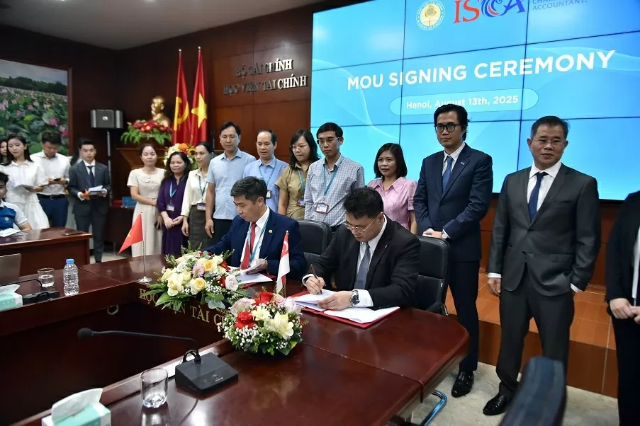 Hợp tác Việt Nam-Singapore phát triển nguồn nhân lực chất lượng cao trong lĩnh vực kế toán, kiểm toán và tài chính Hợp tác Việt Nam-Singapore phát triển nguồn nhân lực chất lượng cao trong lĩnh vực kế toán, kiểm toán và tài chính