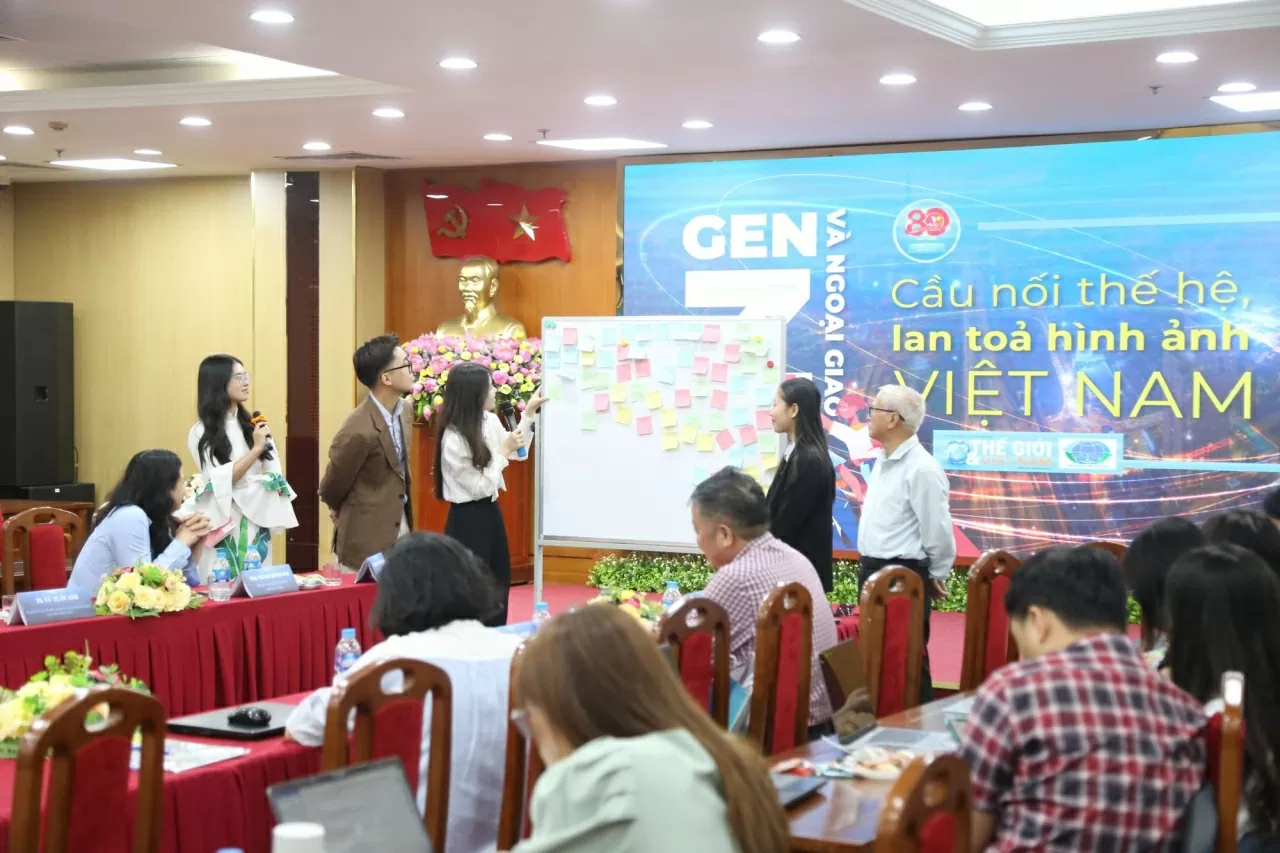 Ngoại giao phiên bản Gen Z: Đưa bản sắc Việt Nam ra biển lớn