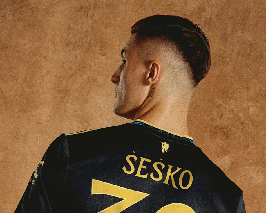 Từ chối nhận lương cao, 2 sao Man Utd được CLB khen ngợi Từ chối nhận lương cao, 2 sao Man Utd được CLB khen ngợi