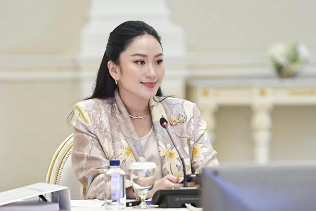 Bước đi mới của Thủ tướng Thái Lan bị đình chỉ Paetongtarn sau khi Tòa án công bố ngày 'định đoạt' về tương lai chính trị. (Nguồn: Utusan) Bước đi mới của Thủ tướng Thái Lan bị đình chỉ Paetongtarn sau khi Tòa án công bố ngày 'định đoạt' về tương lai chính trị. (Nguồn: Utusan)