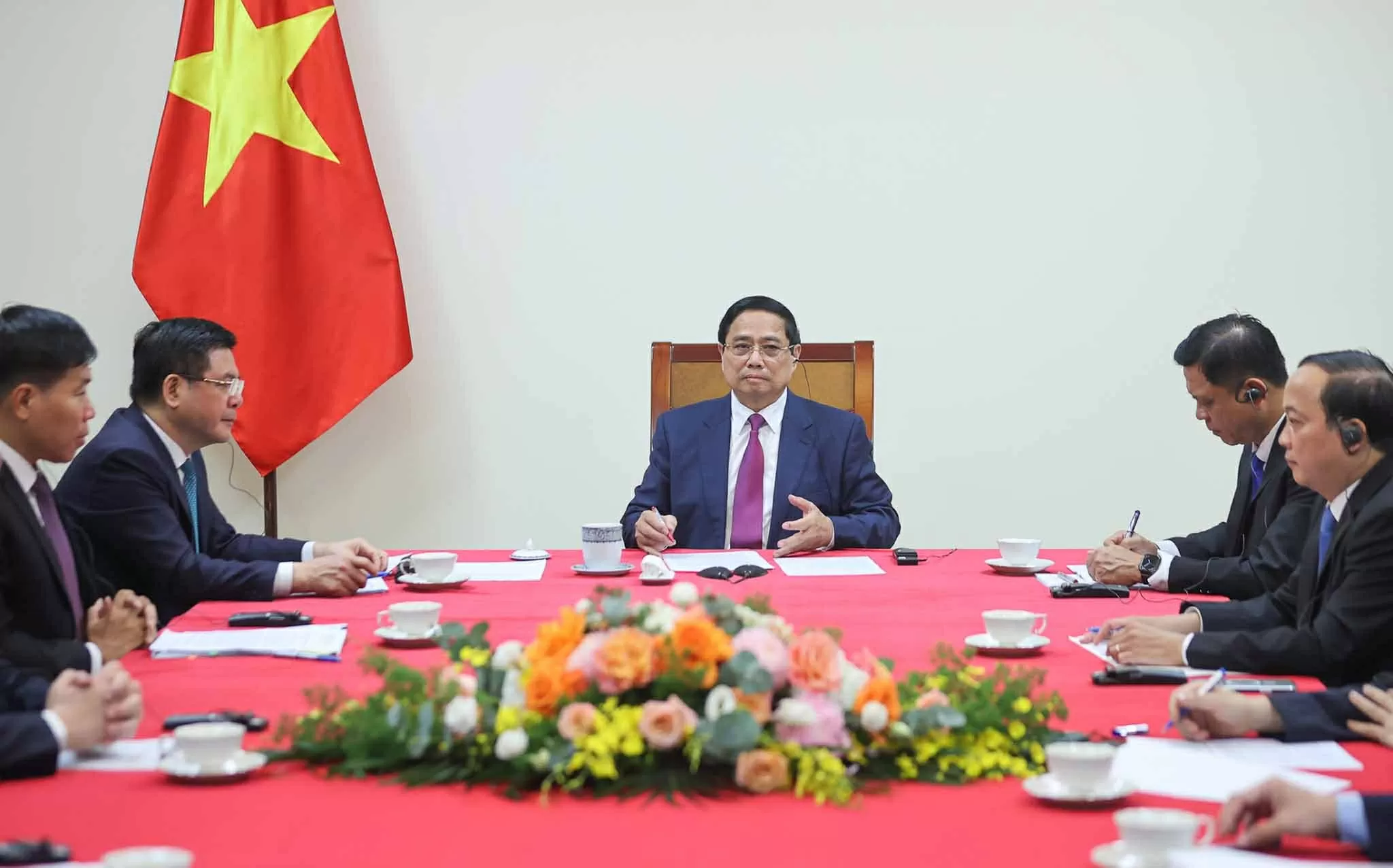 Thủ tướng Phạm Minh Chính điện đàm với Thủ tướng Campuchia Hun Manet