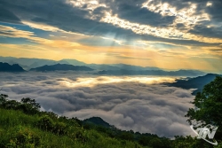 Săn mây ở đỉnh Đồn Đèn