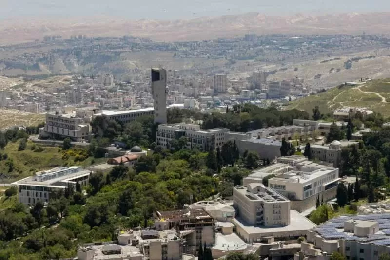 Một góc nhìn từ trên không của Đại học Hebrew ở Jerusalem. (Nguồn: Jerusalem Post)