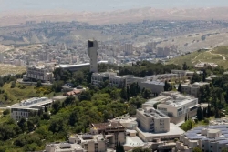 Thêm một nước xung đột với Israel về kế hoạch ở Gaza, bất đồng chính trị phá hoại hợp tác khoa học
