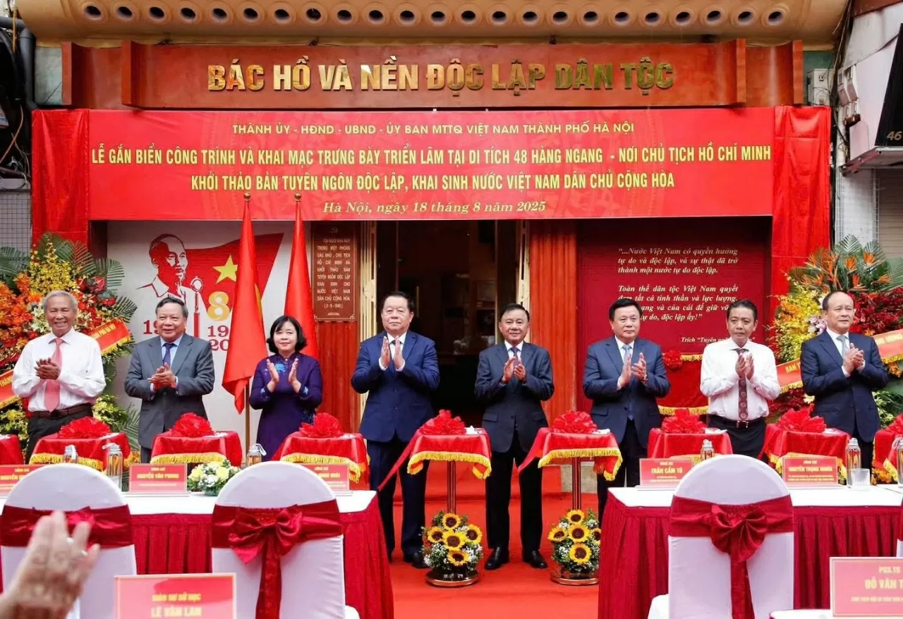 Di tích lịch sử 48 Hàng Ngang - 'Địa chỉ đỏ' giữa lòng Thủ đô