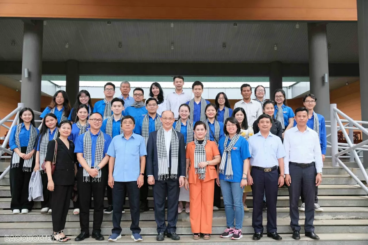 Hành trình “Về nguồn” của tuổi trẻ ngành Ngoại giao: Tri ân, kế thừa và tiếp bước