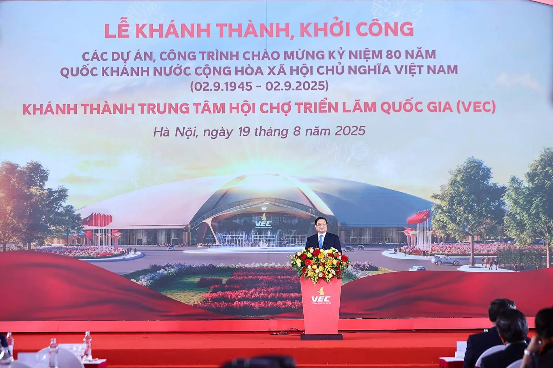 Khởi công, khánh thành 250 công trình tiêu biểu trên cả nước chào mừng Cách mạng tháng Tám và Quốc khánh 2/9 Khởi công, khánh thành 250 công trình tiêu biểu trên cả nước chào mừng Cách mạng tháng Tám và Quốc khánh 2/9