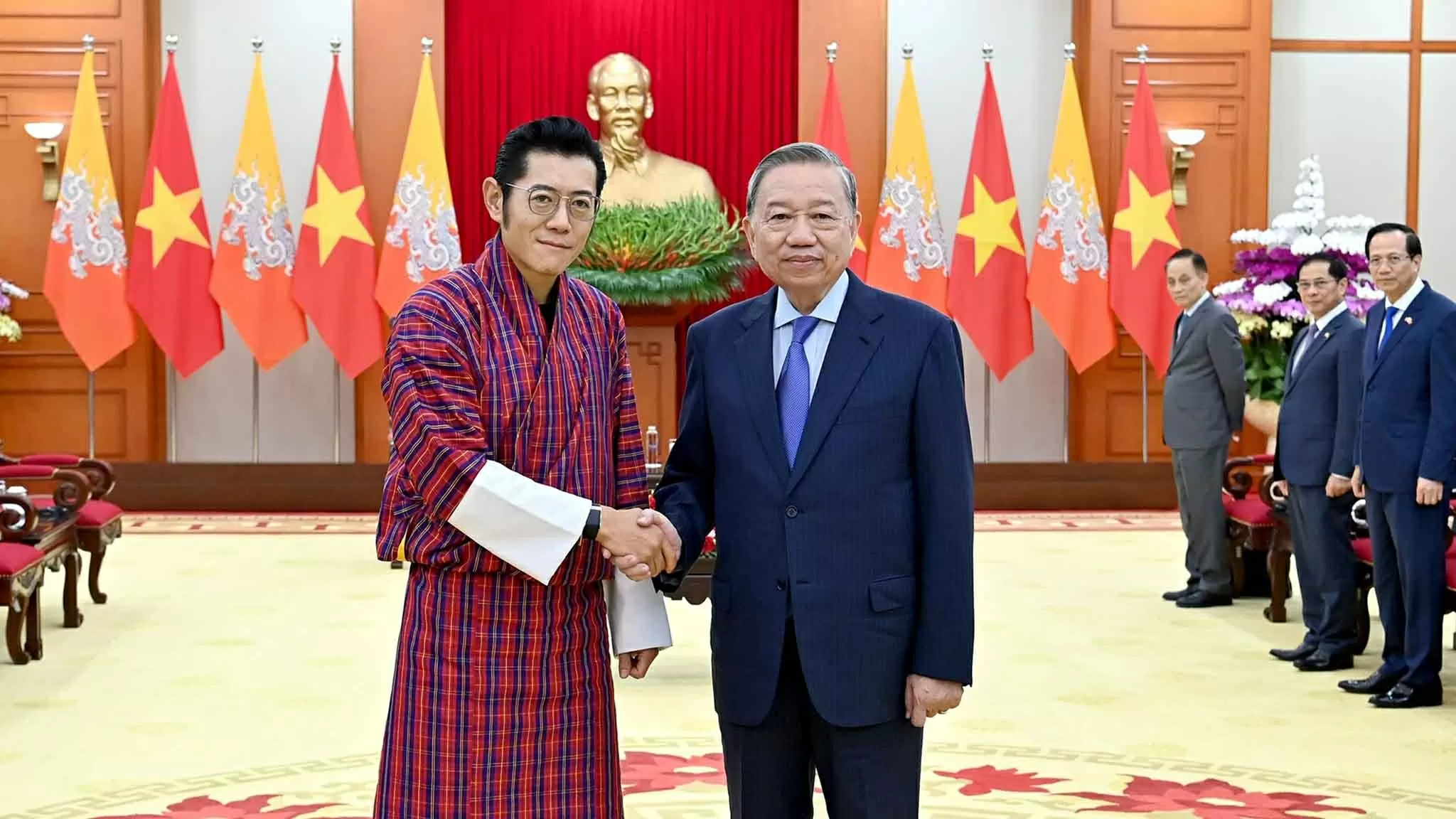 Tổng Bí thư Tô Lâm tiếp Quốc vương Bhutan Jigme Khesar Namgyel Wangchuck. (Nguồn: Báo Nhân dân) Tổng Bí thư Tô Lâm tiếp Quốc vương Bhutan Jigme Khesar Namgyel Wangchuck. (Nguồn: Báo Nhân dân)