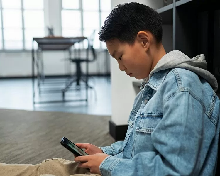 Chuyên gia tâm lý học và an ninh mạng cảnh báo về thủ đoạn 'bắt cóc online'