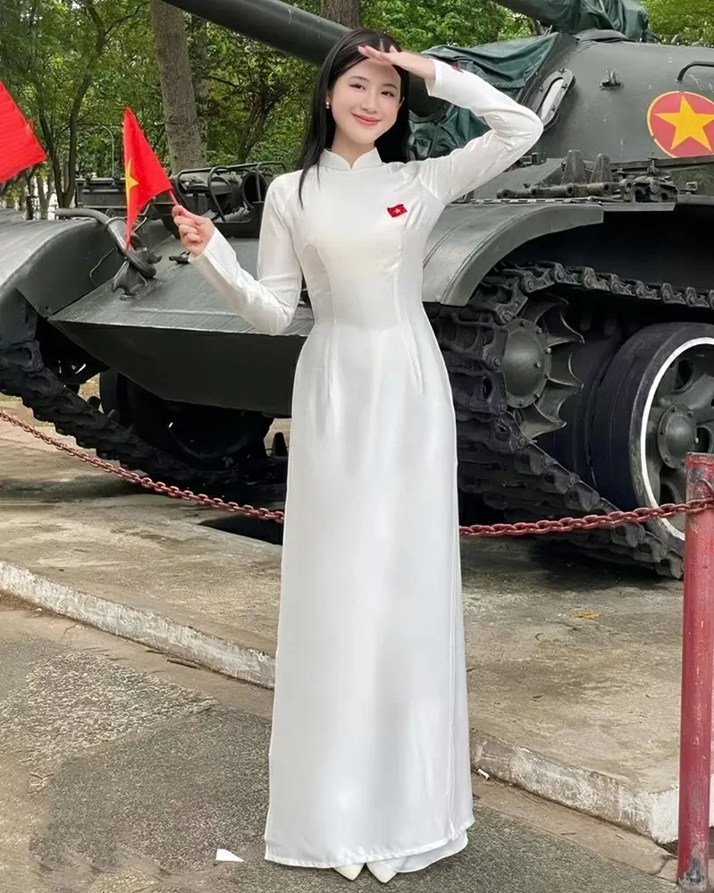 Giới trẻ và xu hướng trang phục chụp hình kỷ niệm dịp Đại lễ Quốc khánh 2/9 Giới trẻ và xu hướng trang phục chụp hình kỷ niệm dịp Đại lễ Quốc khánh 2/9